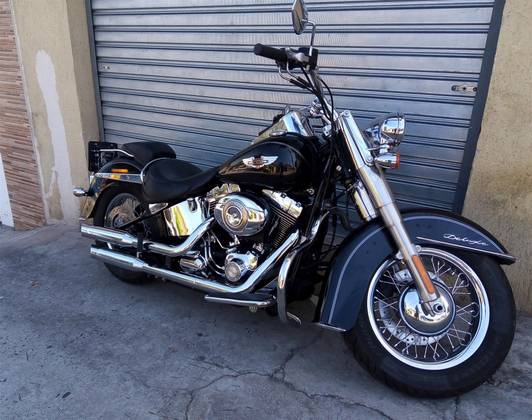 HARLEY-DAVIDSON SOFTAIL DELUXE 